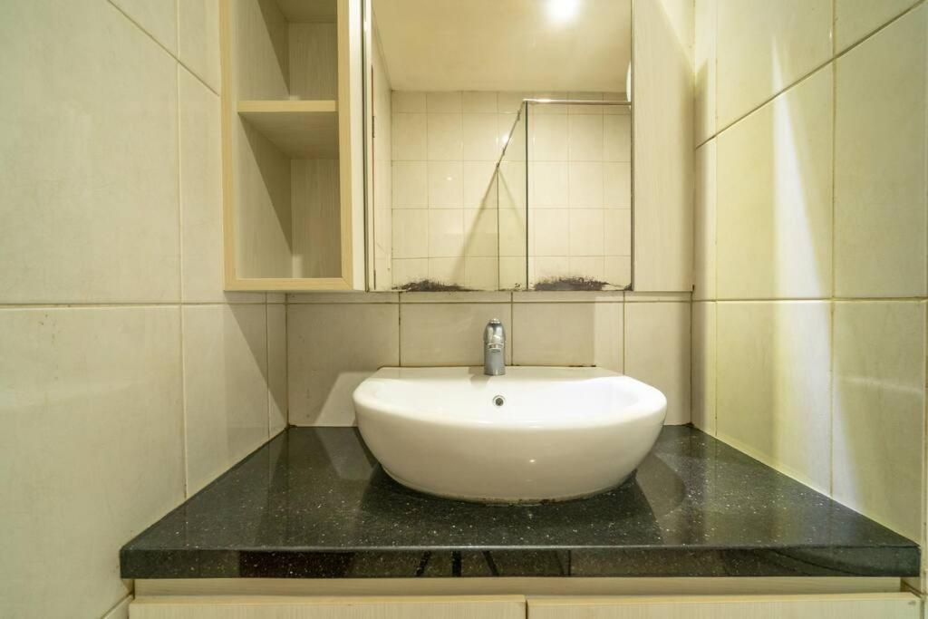 Modern & Comfy Studio In Central Jakarta, Scbd Exterior foto